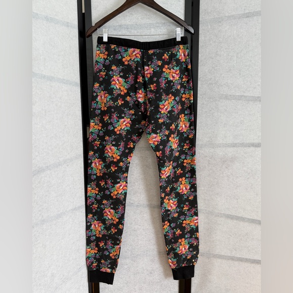 Happiness 10 Floral Studded Joggers NWT Made in Italy Kitson Size M - Picture 2 of 13